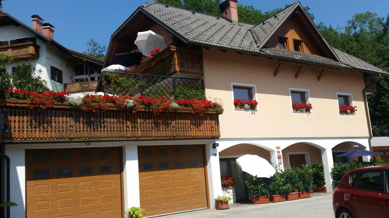 Apartmaji Mezan Bled Exterior foto